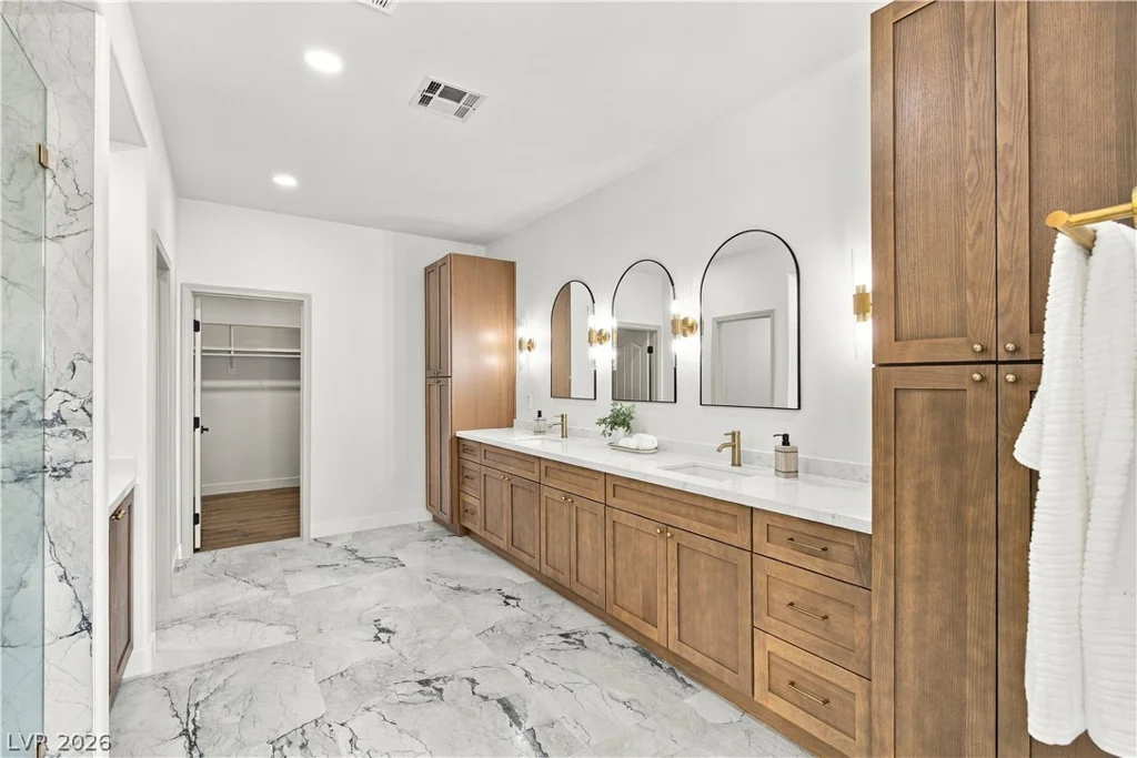 10729 Chillingham, Las Vegas, NV 89183