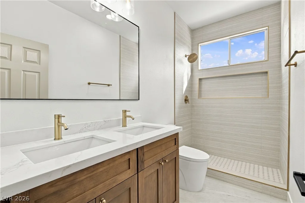 10729 Chillingham, Las Vegas, NV 89183