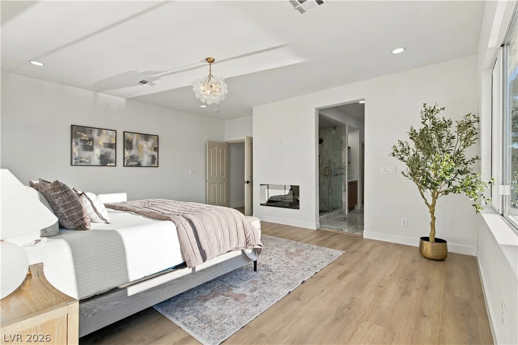 10729 Chillingham, Las Vegas, NV 89183