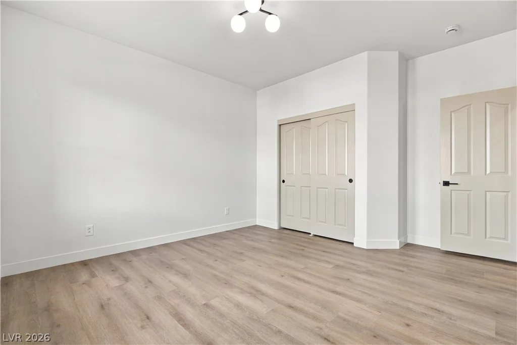 10729 Chillingham, Las Vegas, NV 89183