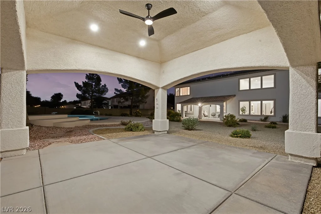 10729 Chillingham, Las Vegas, NV 89183