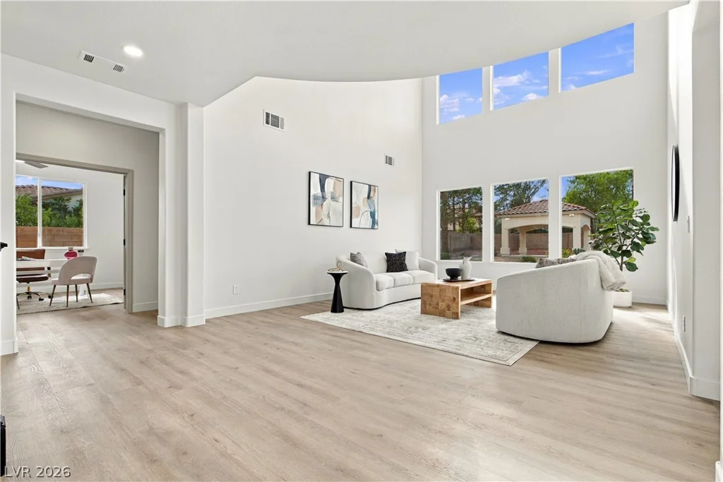 10729 Chillingham, Las Vegas, NV 89183
