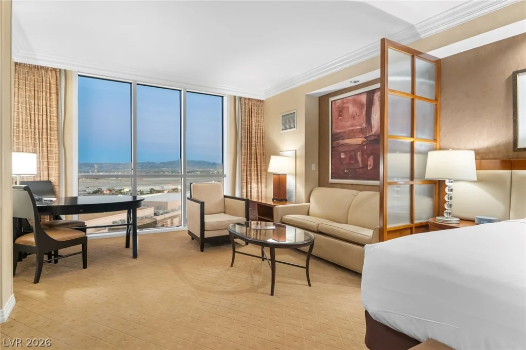 145 HARMON, Las Vegas, NV 89109