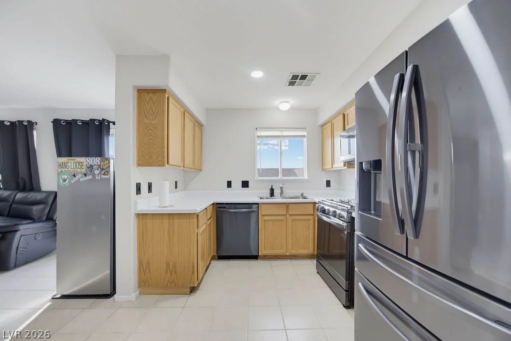 715 Peregrine Falcon, Henderson, NV 89015