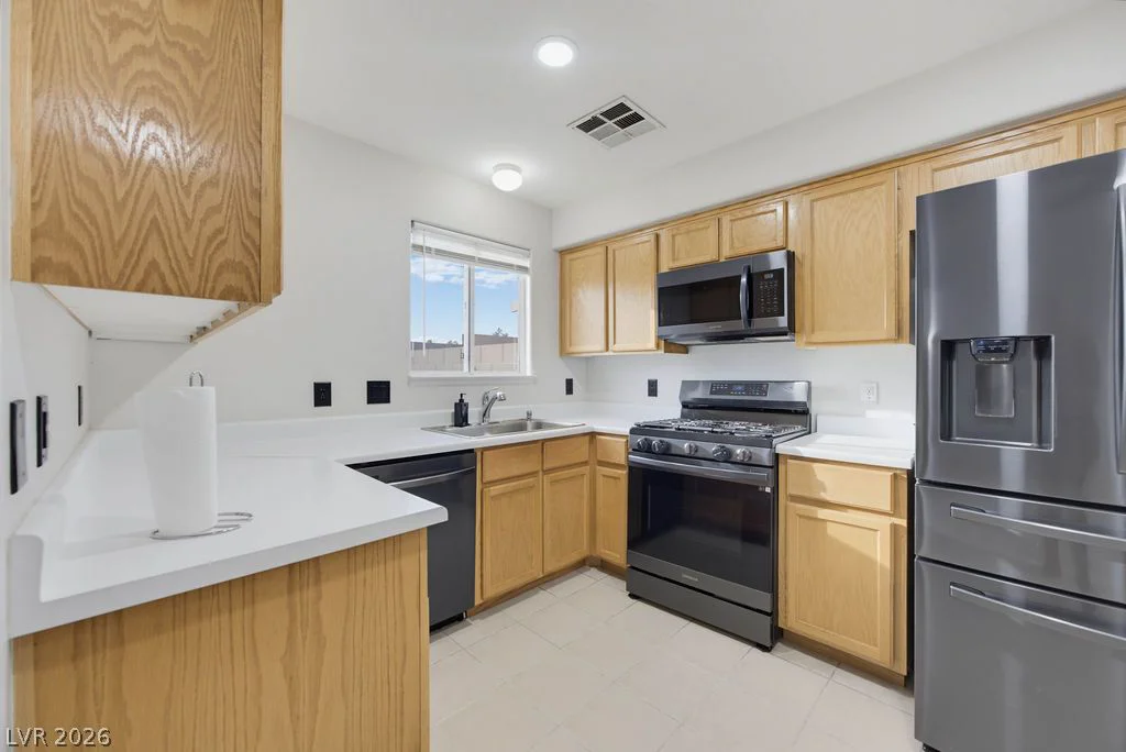 715 Peregrine Falcon, Henderson, NV 89015
