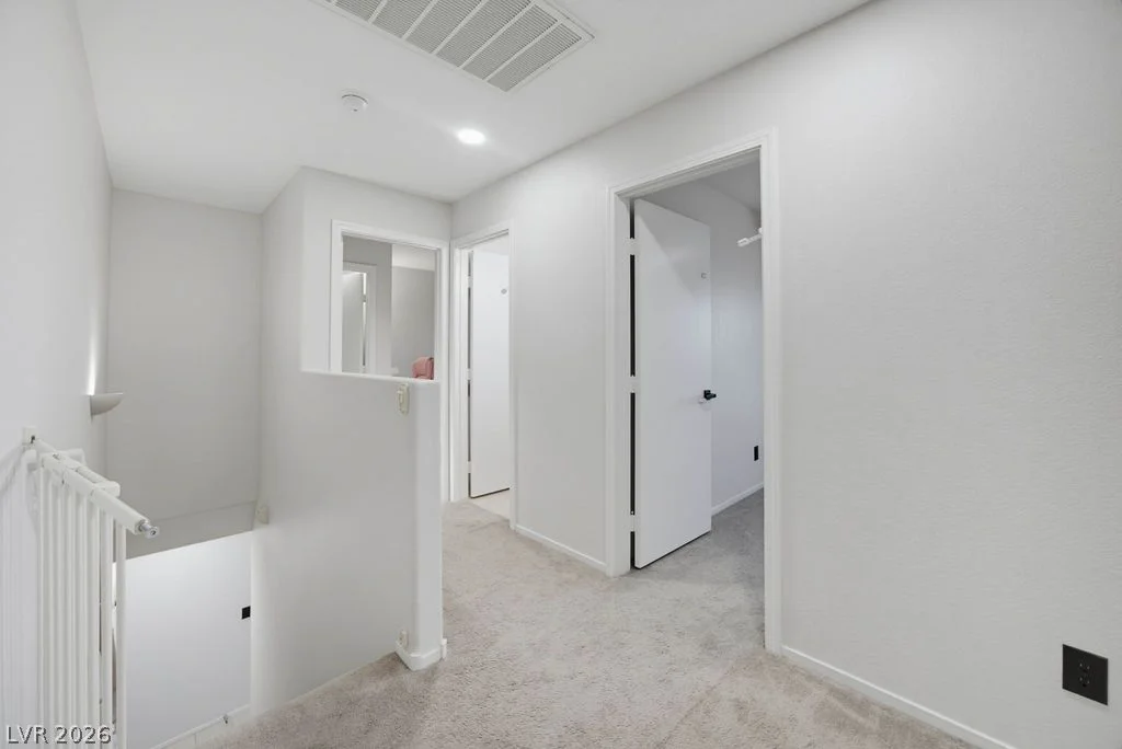 715 Peregrine Falcon, Henderson, NV 89015
