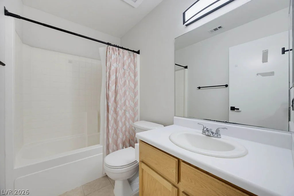 715 Peregrine Falcon, Henderson, NV 89015