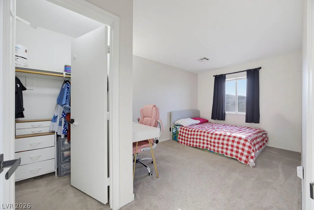 715 Peregrine Falcon, Henderson, NV 89015