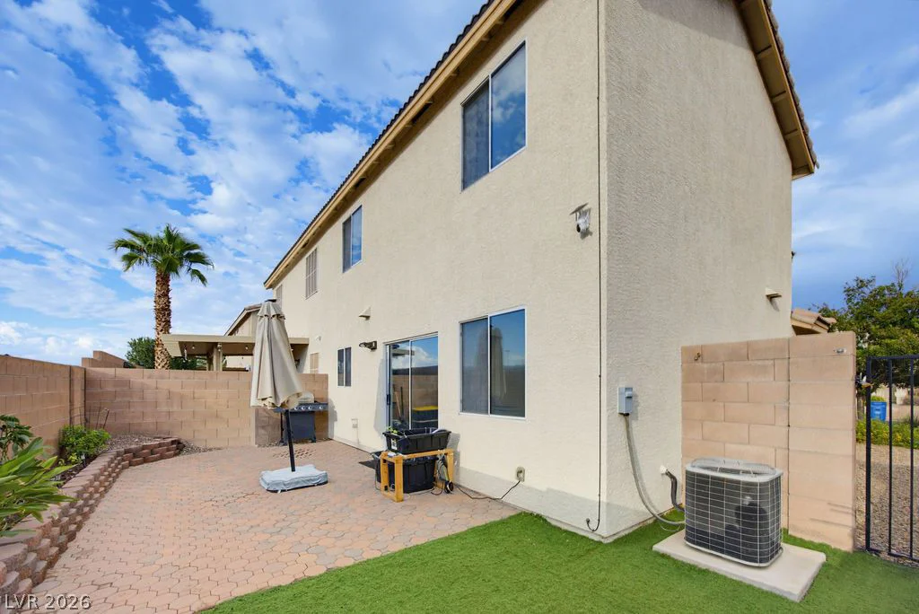 715 Peregrine Falcon, Henderson, NV 89015