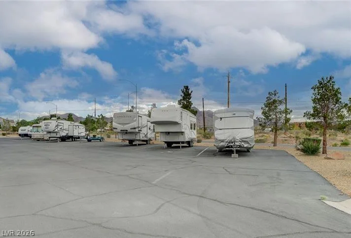 715 Peregrine Falcon, Henderson, NV 89015