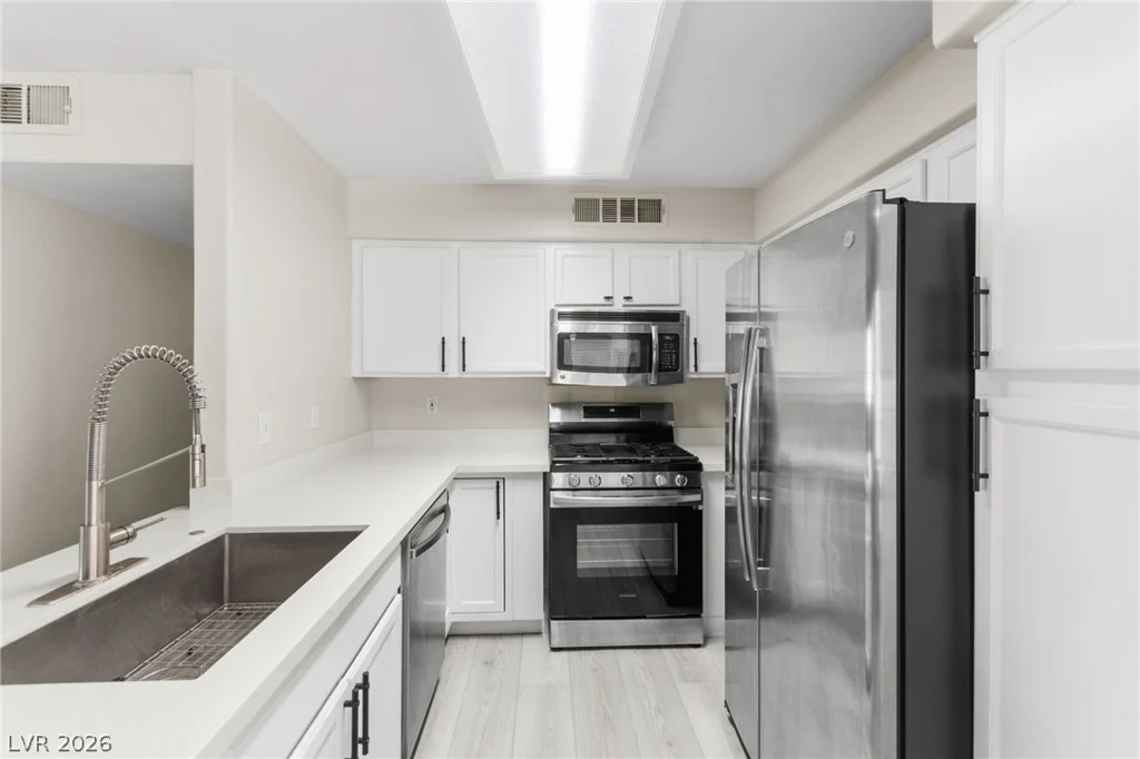 3061 Key Largo, Las Vegas, NV 89120