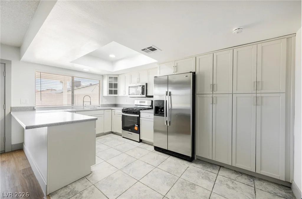 2705 Valparaiso, Las Vegas, NV 89108
