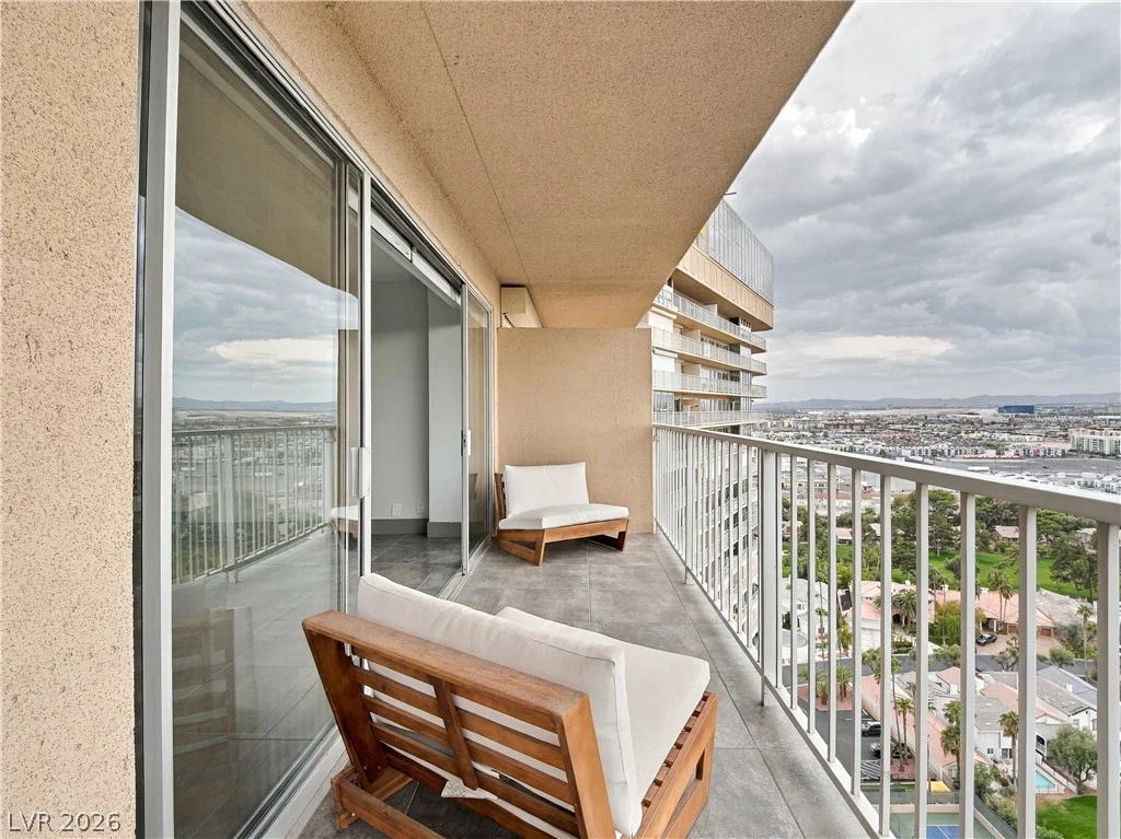 3111 Bel Air, Las Vegas, NV 89109