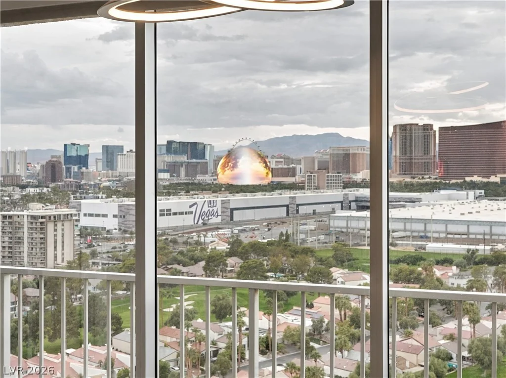 3111 Bel Air, Las Vegas, NV 89109
