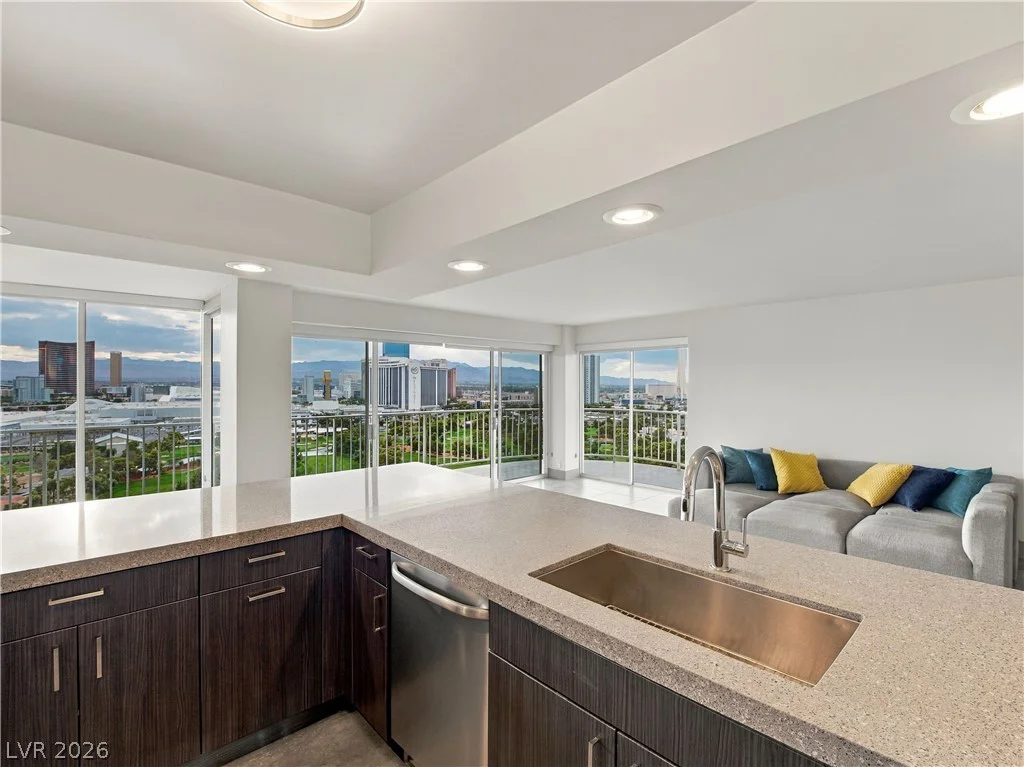 3111 Bel Air, Las Vegas, NV 89109