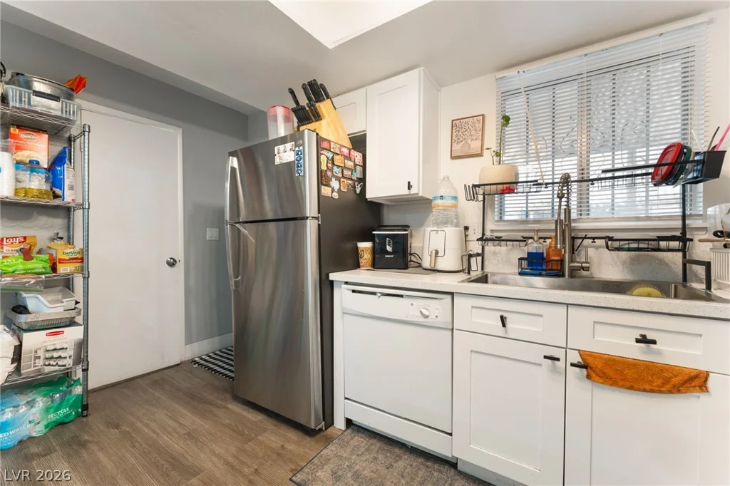 6285 Washington, Las Vegas, NV 89107