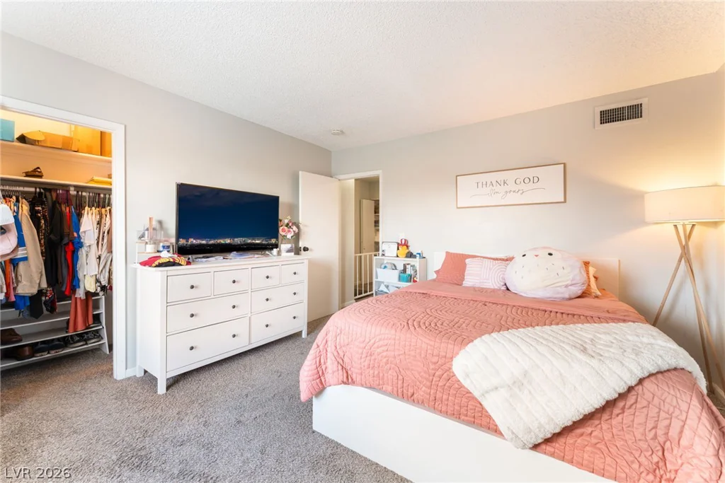 6285 Washington, Las Vegas, NV 89107
