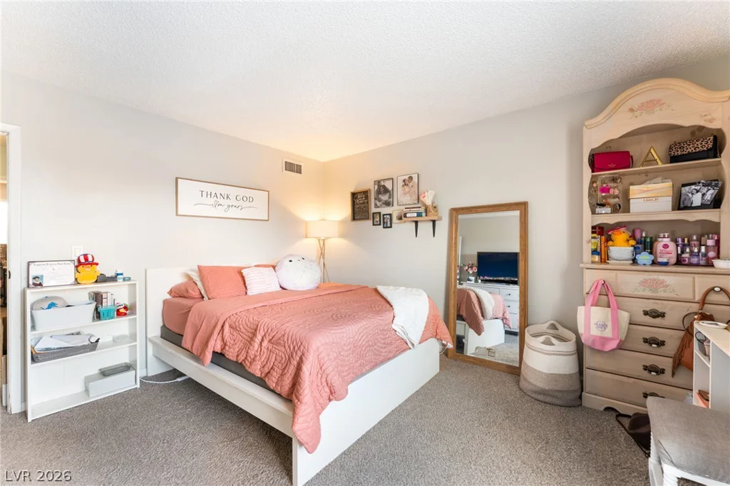 6285 Washington, Las Vegas, NV 89107
