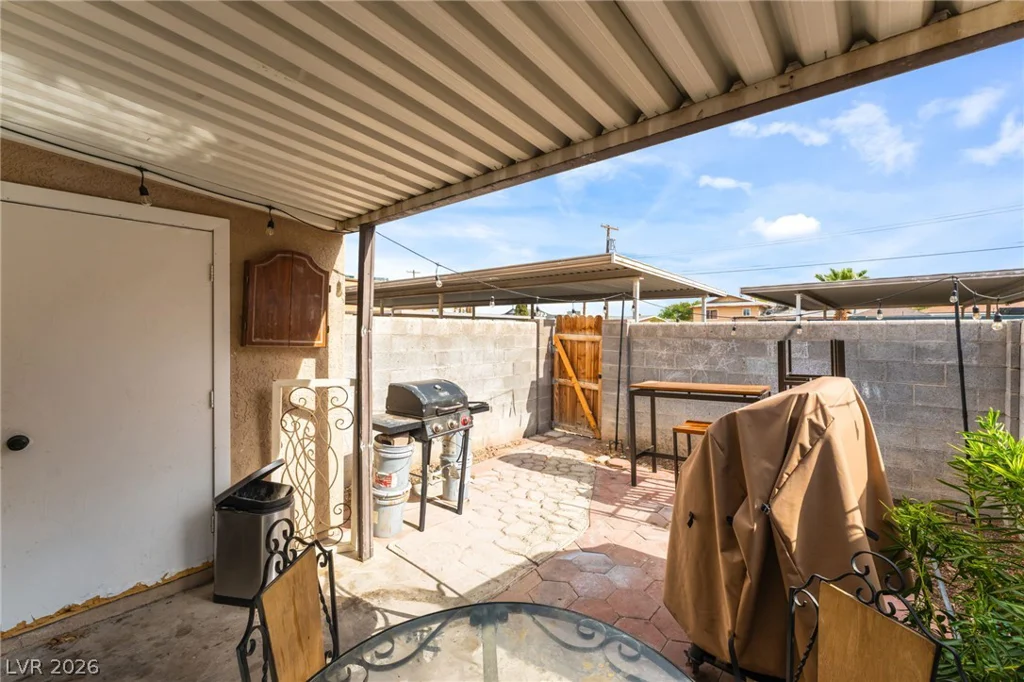 6285 Washington, Las Vegas, NV 89107