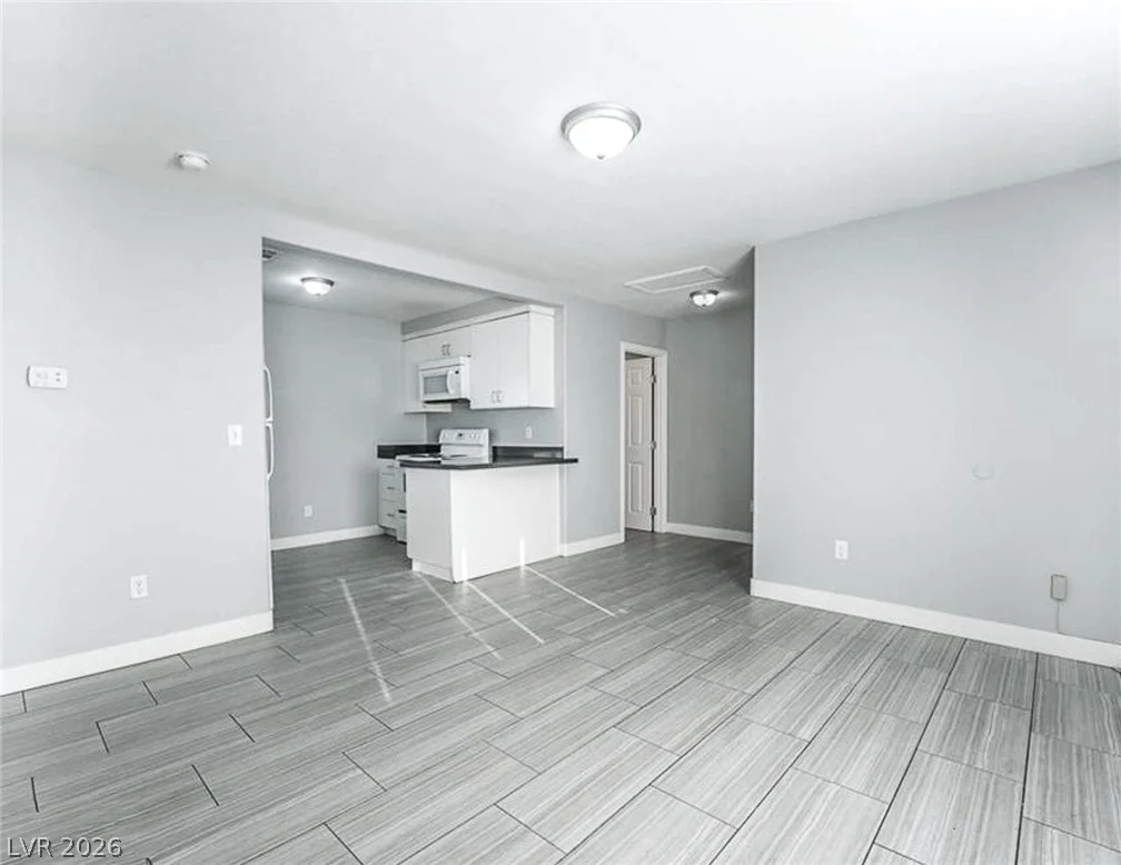 224 13th, Las Vegas, NV 89101