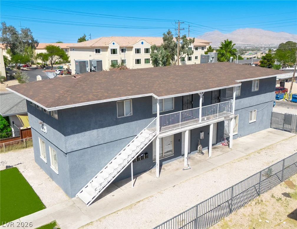 224 13th, Las Vegas, NV 89101