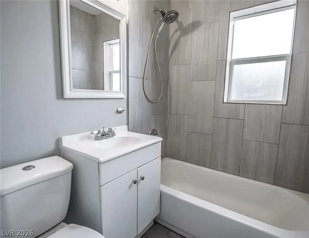 224 13th, Las Vegas, NV 89101