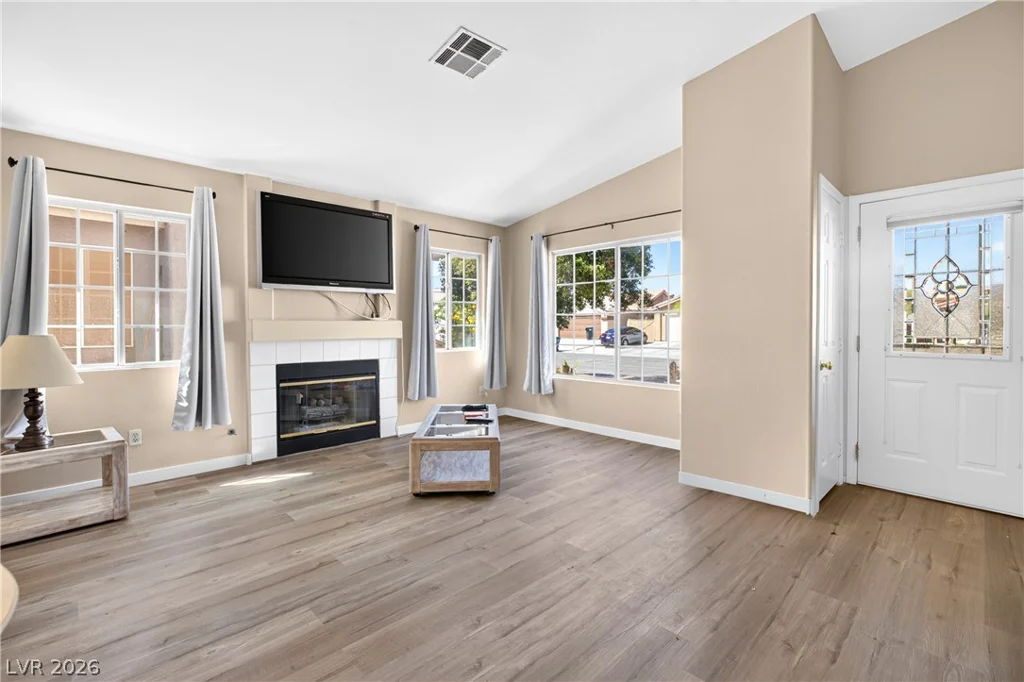 4633 Sophia, North Las Vegas, NV 89032