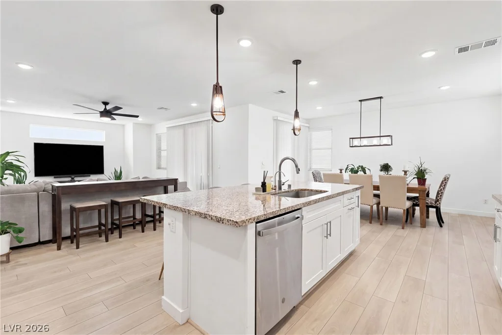 709 Emerson Creek, North Las Vegas, NV 89084