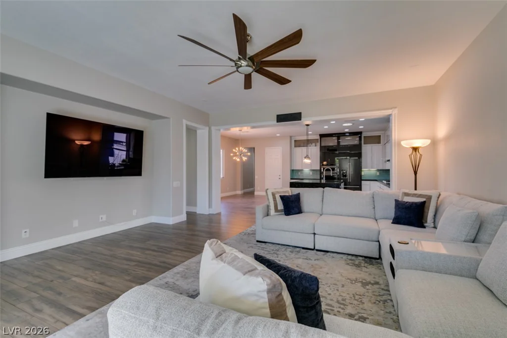 6907 Kelp Ledge, Las Vegas, NV 89131