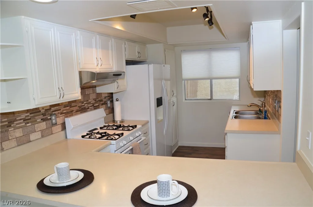 773 Cathy, Henderson, NV 89015