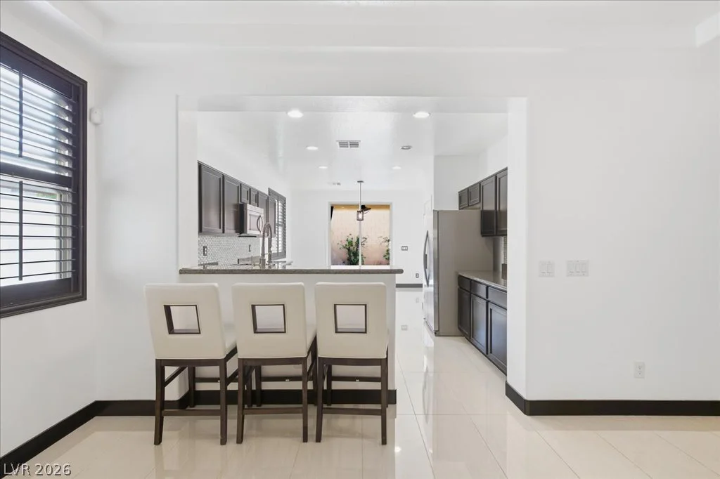 369 Hillhead, Las Vegas, NV 89148