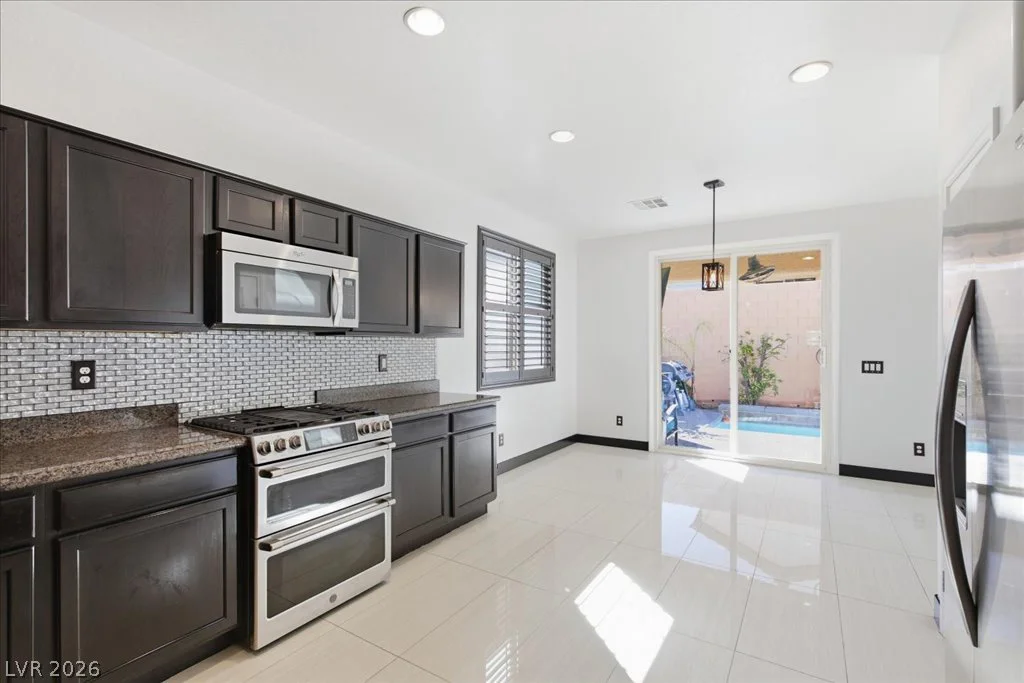 369 Hillhead, Las Vegas, NV 89148