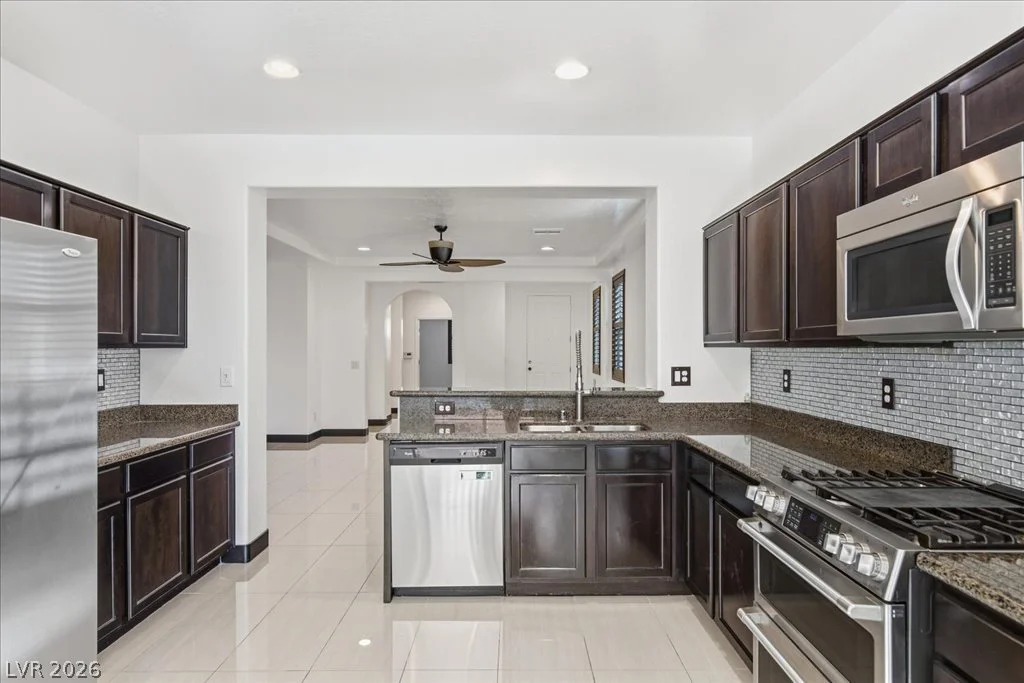 369 Hillhead, Las Vegas, NV 89148