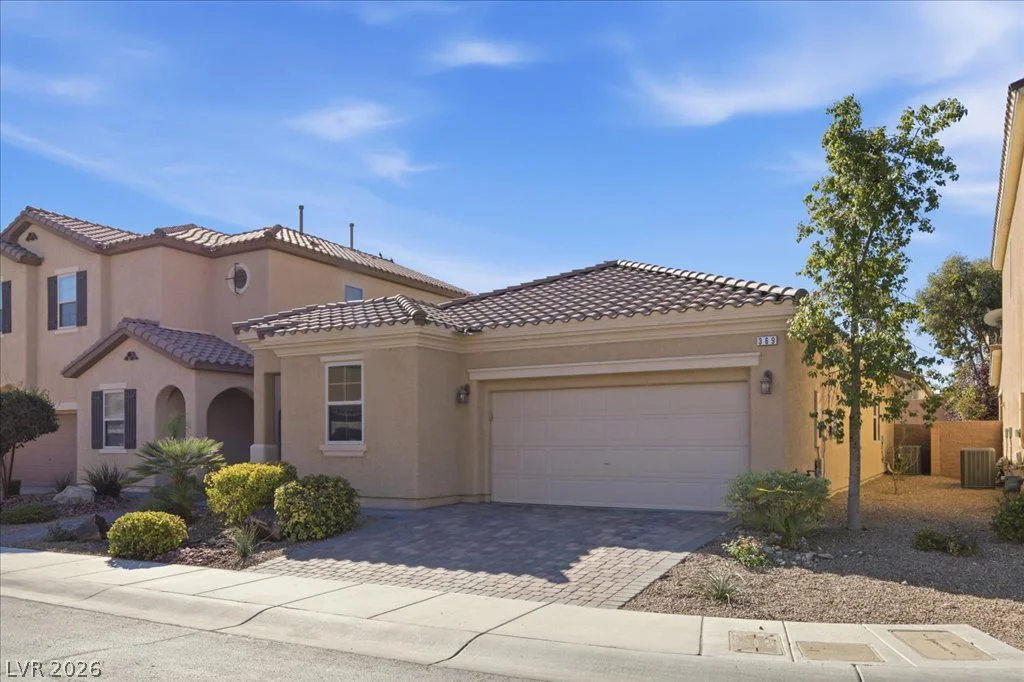 369 Hillhead, Las Vegas, NV 89148