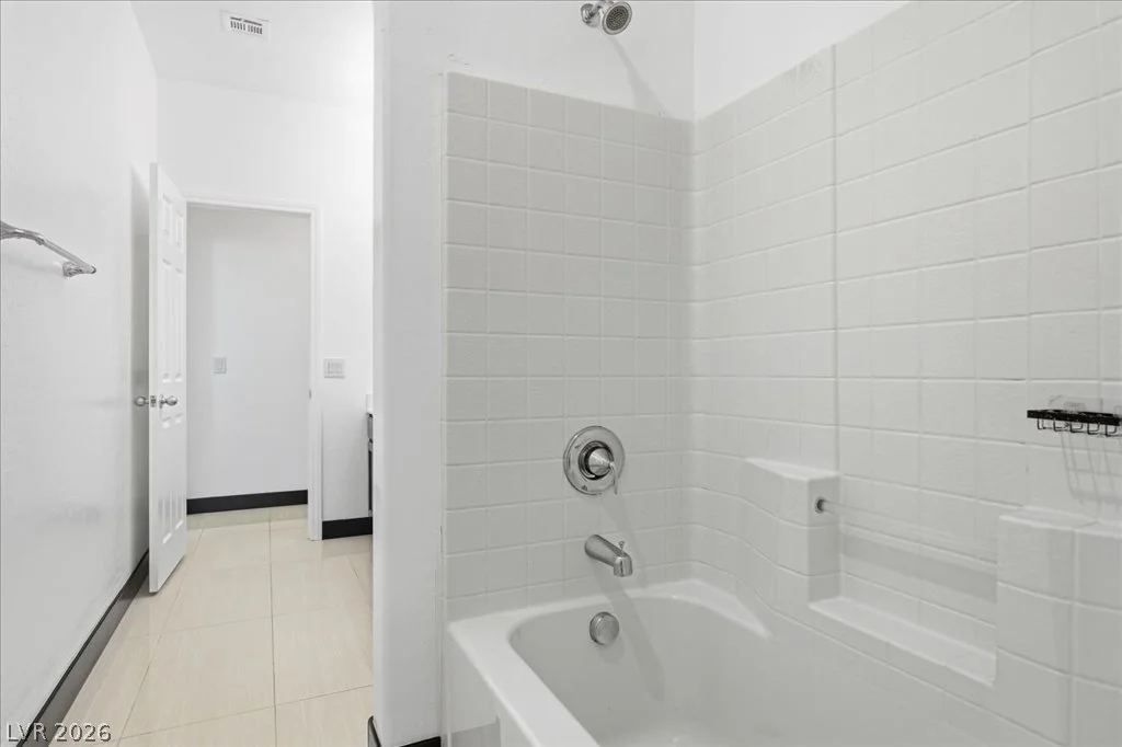 369 Hillhead, Las Vegas, NV 89148