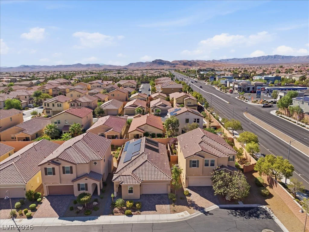 369 Hillhead, Las Vegas, NV 89148