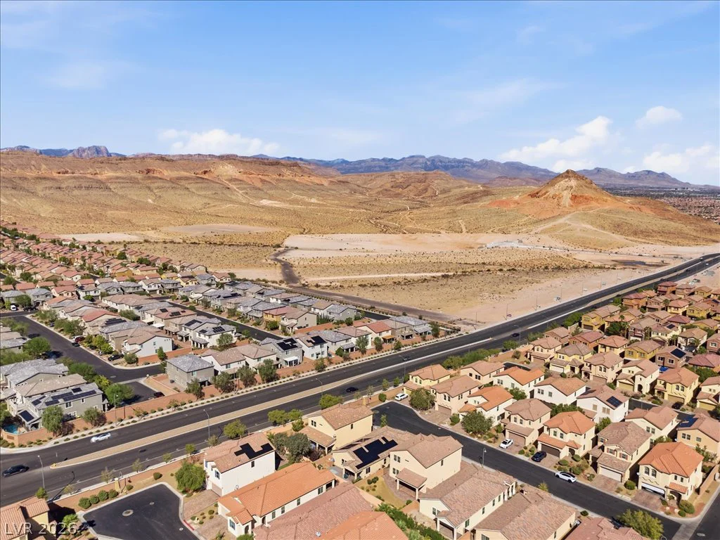 369 Hillhead, Las Vegas, NV 89148