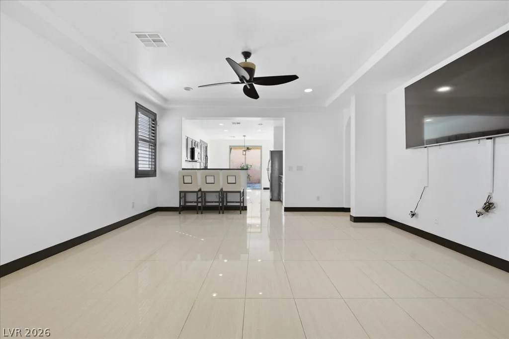 369 Hillhead, Las Vegas, NV 89148