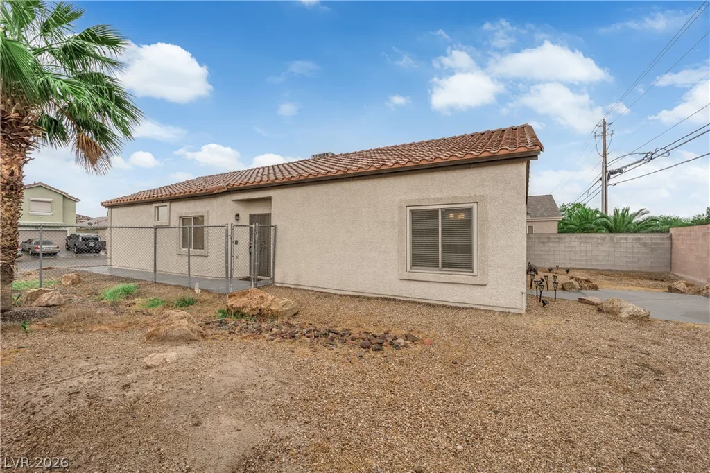 2653 Thunder Struck, North Las Vegas, NV 89030