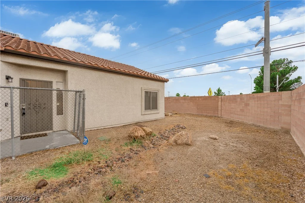 2653 Thunder Struck, North Las Vegas, NV 89030