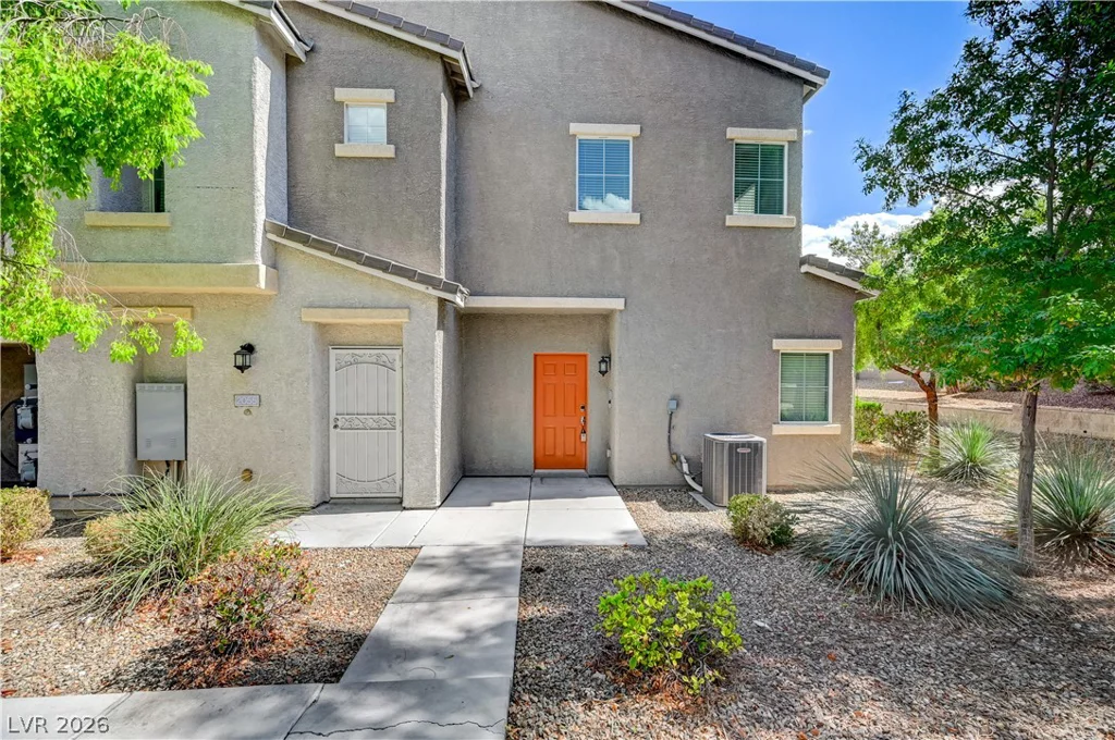 2455 Sunflower Days, North Las Vegas, NV 89031