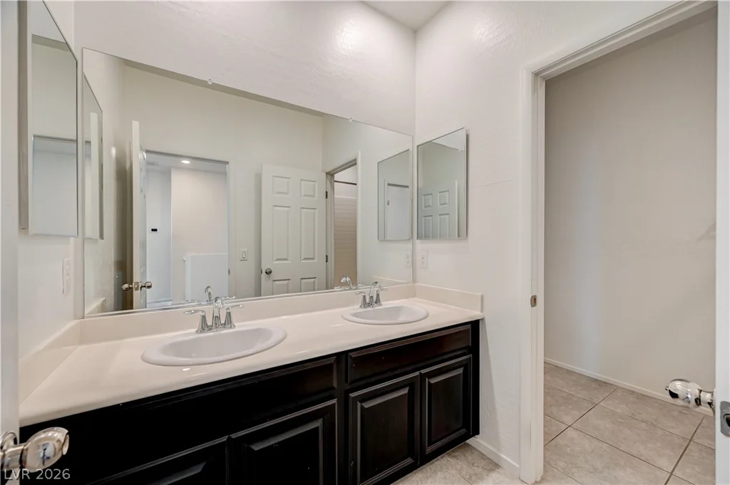 2455 Sunflower Days, North Las Vegas, NV 89031