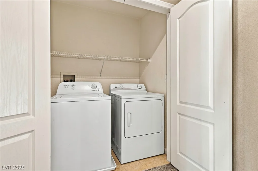 2752 Fountain Vista, Henderson, NV 89074