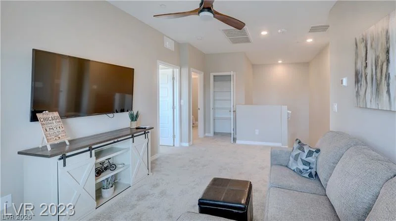 226 Callen Falls, Henderson, NV 89011