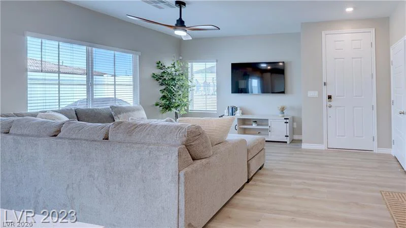 226 Callen Falls, Henderson, NV 89011