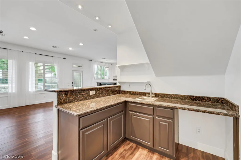 10779 Crown, Las Vegas, NV 89141