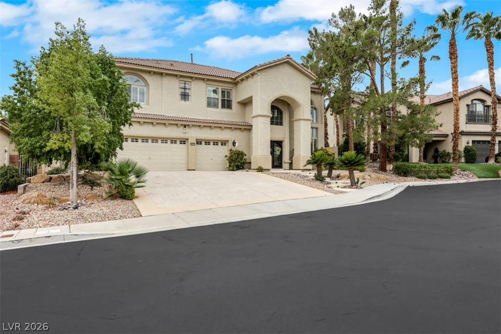 10779 Crown, Las Vegas, NV 89141