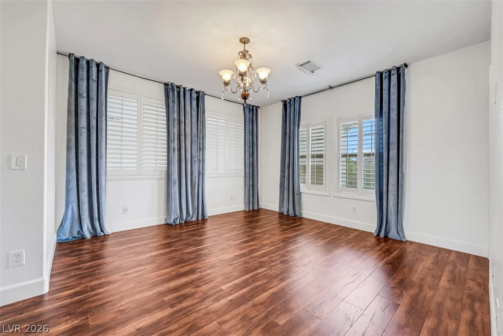 10779 Crown, Las Vegas, NV 89141