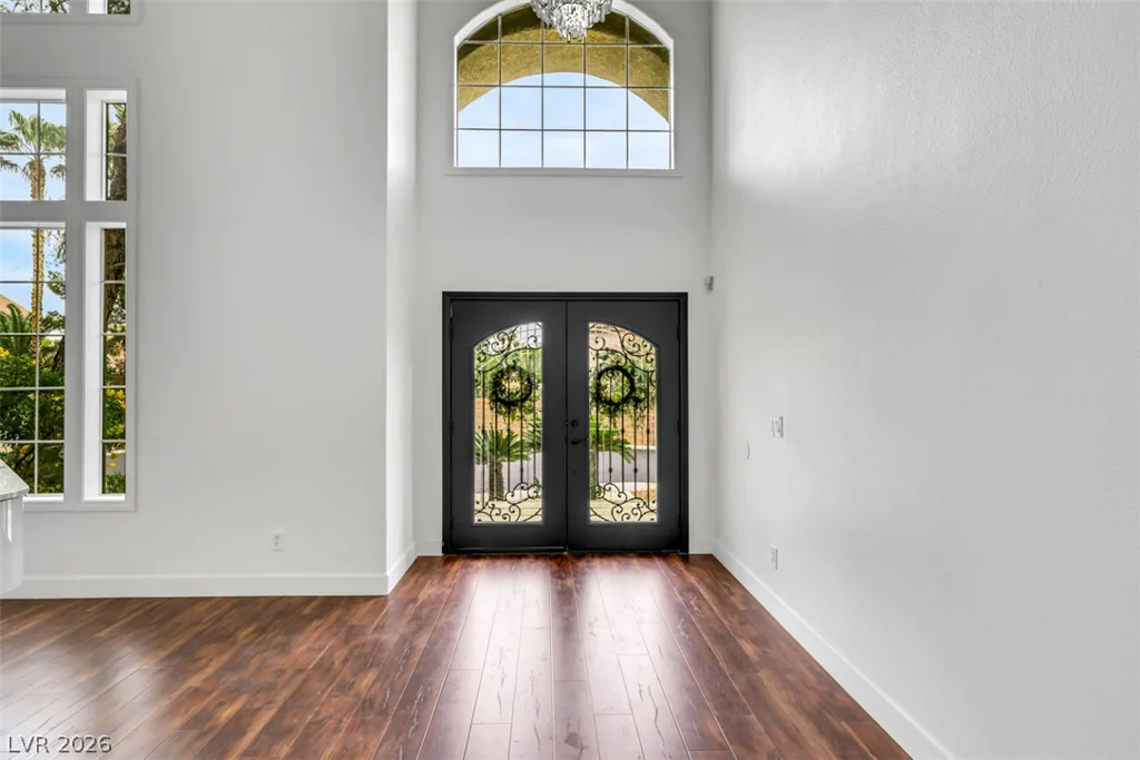 10779 Crown, Las Vegas, NV 89141