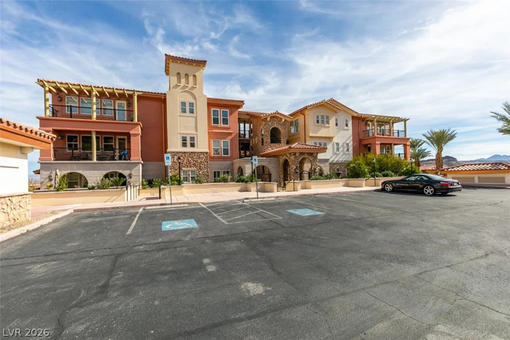 64 Strada Principale, Henderson, NV 89011